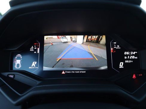 Used 2023 Lamborghini Huracan Tecnica RWD image 37