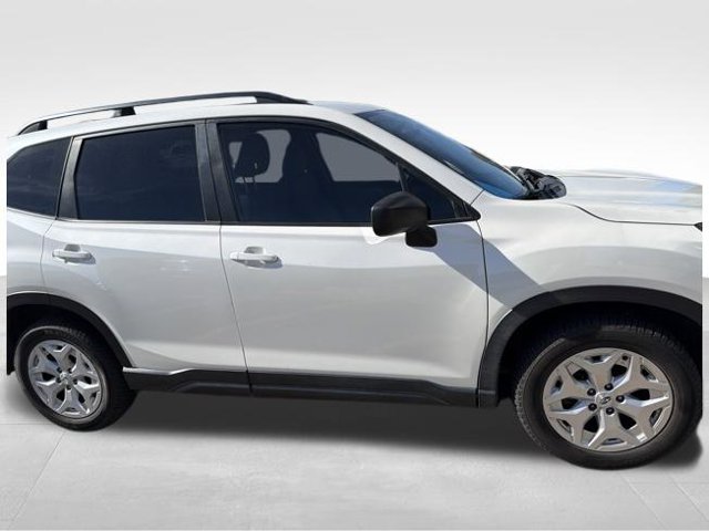 Used 2021 Subaru Forester AWD/4WD image 7