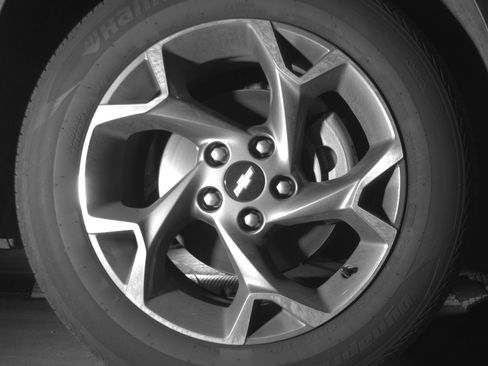 Used 2025 Chevrolet Trax LT w/ LT Convenience Package FWD image 13