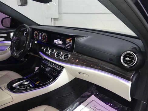 Used 2017 Mercedes-Benz E 43 AMG 4MATIC Sedan image 25