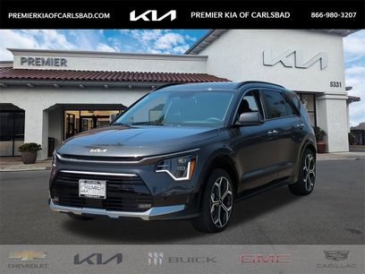 New 2025 Kia Niro SX Touring