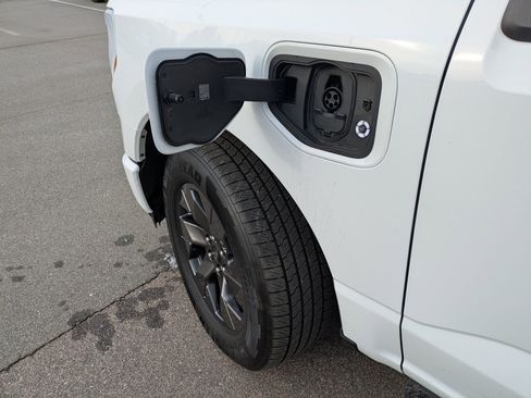 Certified 2024 Ford F150 Lightning Lariat image 13