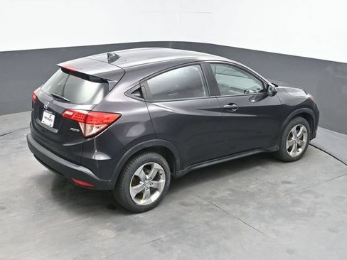 Used 2017 Honda HR-V LX image 34