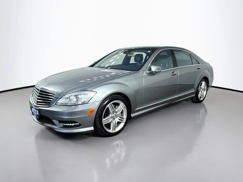 Used 2013 Mercedes-Benz S 550 4MATIC image 3