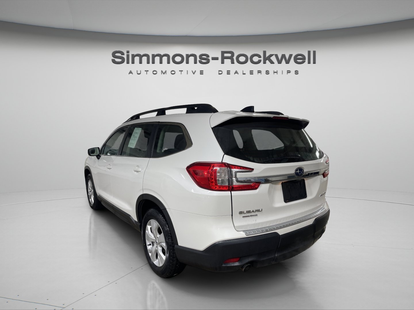 Used 2023 Subaru Ascent 8-Passenger AWD/4WD image 3