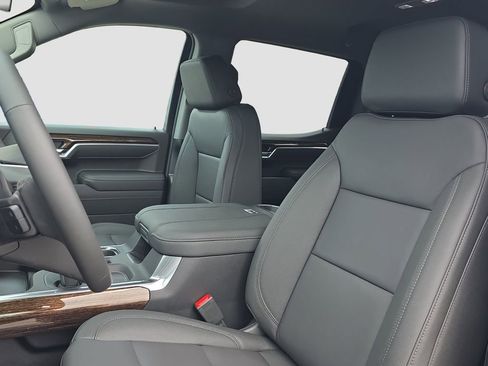 New 2026 GMC Sierra 1500 Elevation w/ Elevation Premium Package AWD/4WD image 7