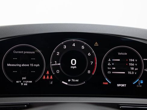 New 2026 Porsche Cayenne Coupe AWD/4WD image 21