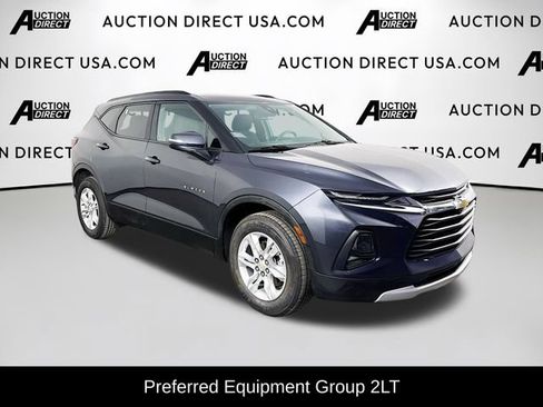 Used 2022 Chevrolet Blazer LT AWD/4WD image 2