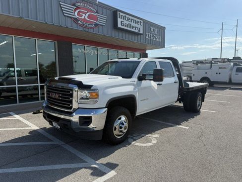 Used 2019 GMC Sierra 3500 4x4 Crew Cab w/ Sierra Convenience Package image 1