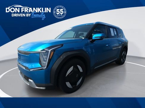 Used 2026 Kia EV9 Wind AWD/4WD image 1