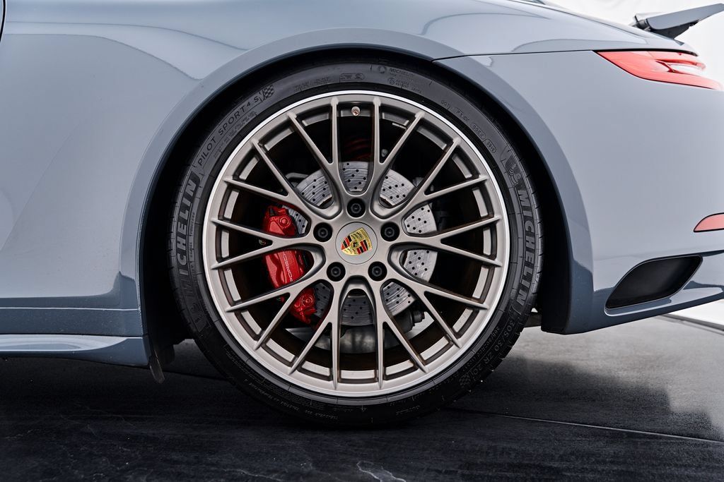 Used 2017 Porsche 911 Carrera 4S AWD/4WD image 22