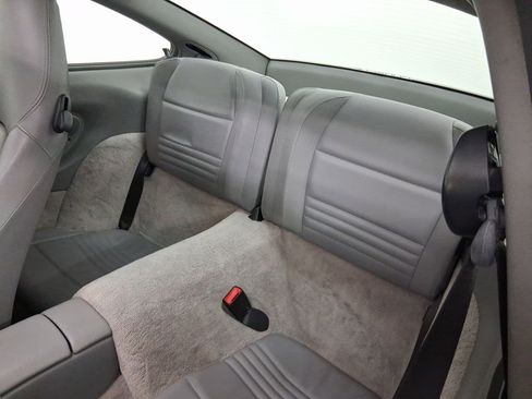 Used 2002 Porsche 911 Carrera image 24