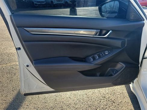 Used 2022 Honda Accord Sport image 23