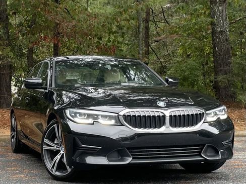 Used 2021 BMW 330i Sedan w/ Convenience Package image 10