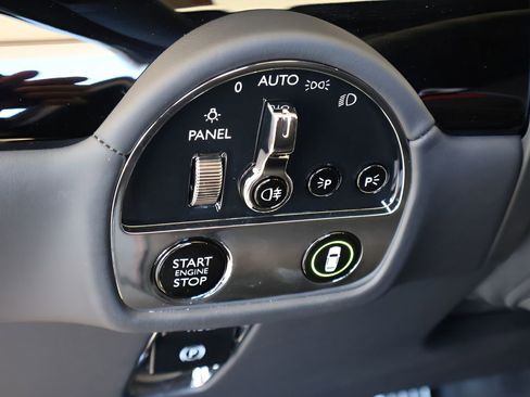 Certified 2024 Rolls-Royce Ghost AWD/4WD image 25