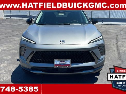 New 2025 Buick Envision Sport Touring image 8