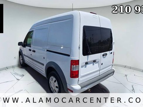 Used 2010 Ford Transit Connect XLT FWD image 3