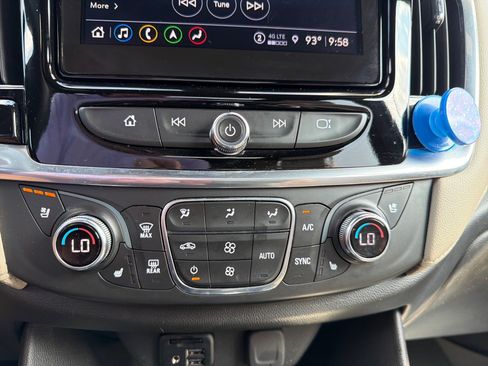 Used 2023 Chevrolet Traverse Premier w/ LPO, Floor Liner Package FWD image 20