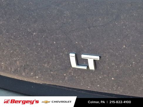 Certified 2023 Chevrolet Traverse LT w/ LT Premium Package AWD/4WD image 37