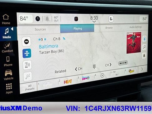 Used 2024 Jeep Wrangler Unlimited image 34