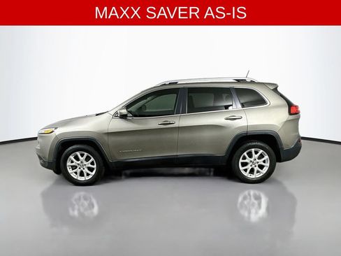 Used 2018 Jeep Cherokee Latitude Plus FWD image 5