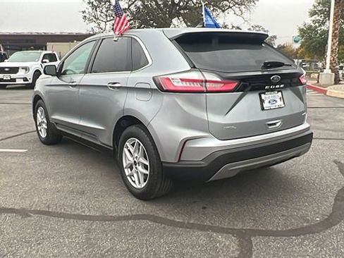 Certified 2024 Ford Edge SEL image 5