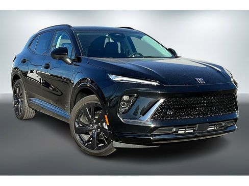 Used 2025 Buick Envision Sport Touring image 3