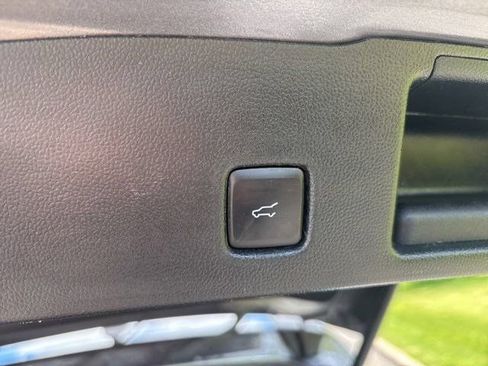 Used 2023 Ford Escape Active AWD/4WD image 33