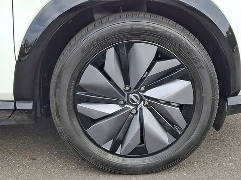Certified 2024 Nissan Ariya AWD image 9