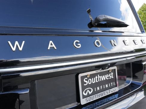 Used 2022 Jeep Wagoneer Series II image 19