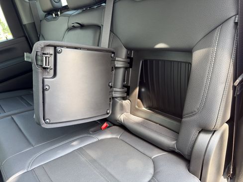 Used 2023 GMC Sierra 2500 Denali AWD/4WD image 47