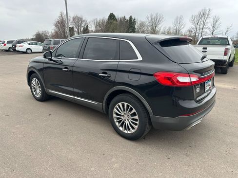 Used 2016 Lincoln MKX Select w/ Select Plus Package AWD/4WD image 5