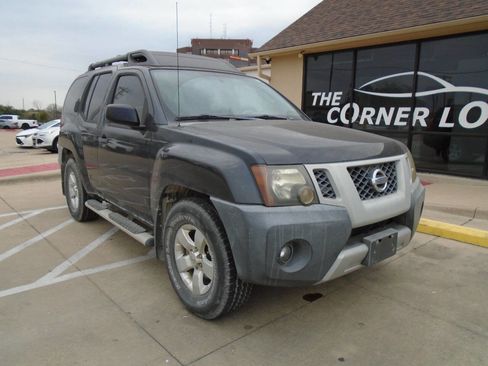 Used 2010 Nissan Xterra S image 1