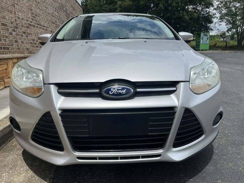 Used 2013 Ford Focus SE FWD image 8