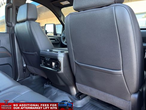 Used 2024 GMC Sierra 2500 AT4 w/ AT4 Premium Plus Package image 28