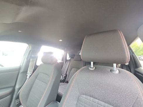 Used 2025 Honda HR-V Sport image 8
