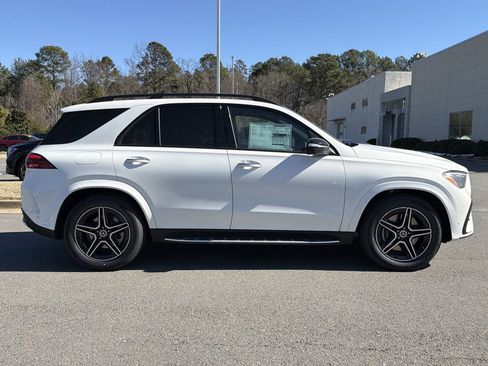 New 2026 Mercedes-Benz GLE 450 4MATIC image 2