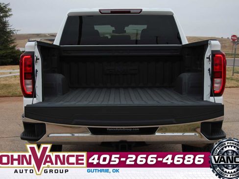 Used 2022 GMC Sierra 1500 Pro w/ Pro Value Package image 9