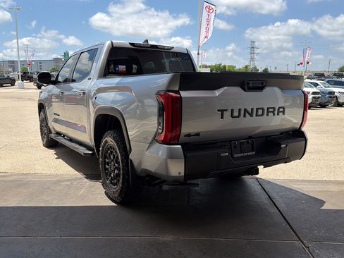 New 2026 Toyota Tundra SR5 AWD/4WD image 4