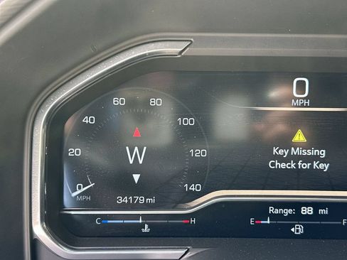 Certified 2024 GMC Sierra 2500 Denali Ultimate AWD/4WD image 12