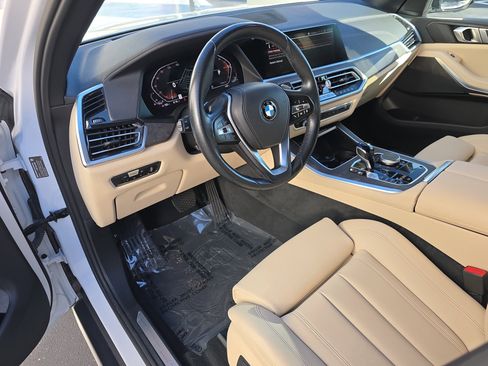 Used 2022 BMW X5 sDrive40i w/ Premium Package image 23