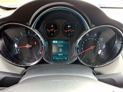 Used 2013 Chevrolet Cruze LT w/ RS Package FWD image 13