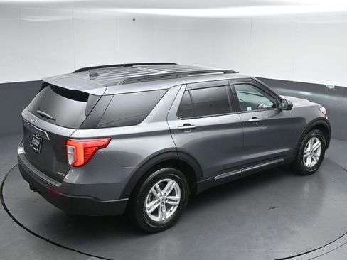 Used 2022 Ford Explorer XLT w/ Class IV Trailer Tow Package AWD/4WD image 50