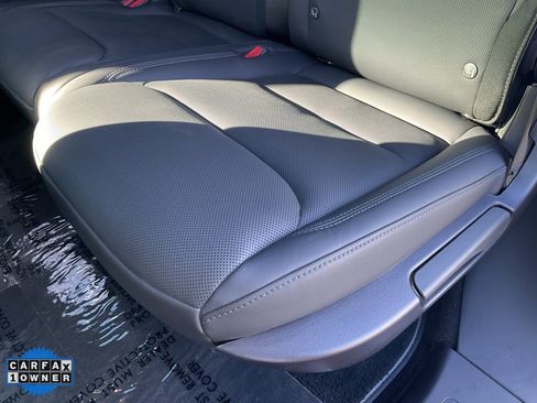 Used 2023 Tesla Model X image 27