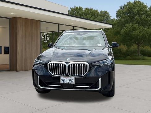Used 2026 BMW X5 sDrive40i w/ Premium Package RWD image 3