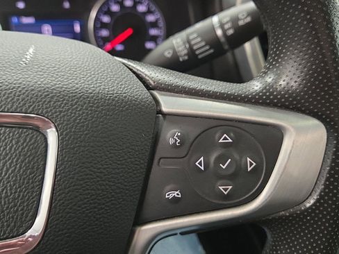 Used 2021 GMC Acadia SLE w/ Driver Convenience Package image 17