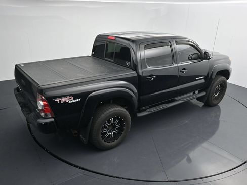 Used 2013 Toyota Tacoma 4x4 Double Cab w/ TRD Sport Pkg image 28