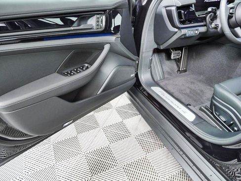 New 2026 Porsche Panamera 4 AWD/4WD image 8