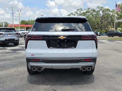 New 2026 Chevrolet Traverse LT w/ Driver Confidence Package FWD image 4