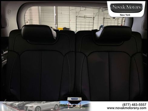 Used 2023 Jeep Grand Cherokee L Limited AWD/4WD image 14